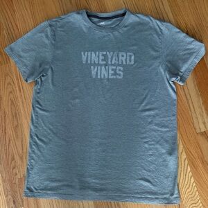 Vineyard Vines Dune t-shirt men’s medium